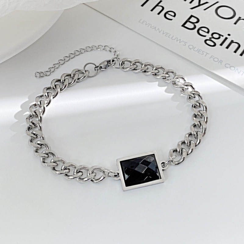 Lắc Tay Xích Mặt Đá Nhân Tạo Hình Chữ Nhật Titan Ko Đen TT 4272