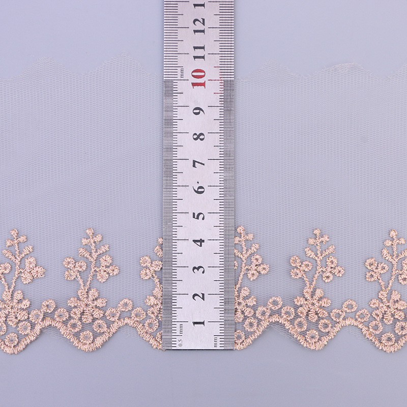 Ren một cHIỀU thêu kim tuyến ngang rộng 10.5cm