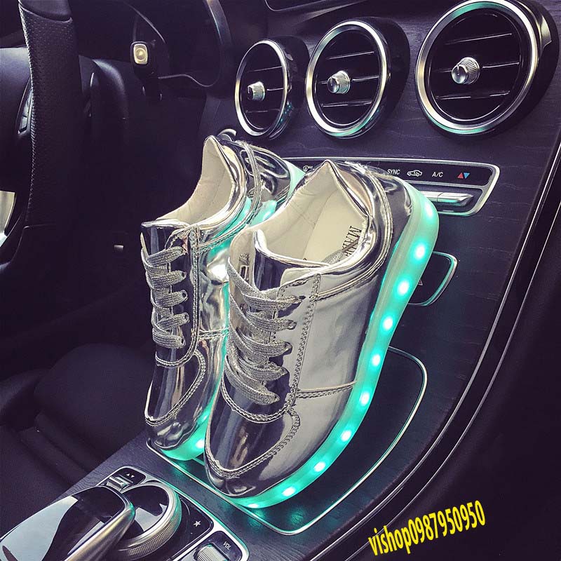 Giày phát sáng bạc bóng - phát sáng đèn led 7 màu 8 chế độ công tắc tùy chỉnh