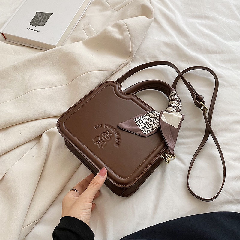 Túi Xách Đeo Vai Thiết Kế Đơn Giản Hợp Thời Trang