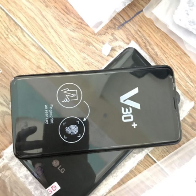 Điện thoại Lg V30 plus 128gb Mới chính hãng nhập khẩu