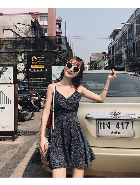 Đầm hai dây nữ