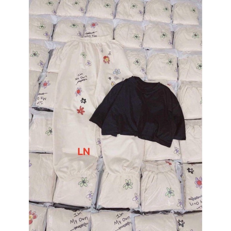 Sét áo croptop đen + quần bom hoa LN0421