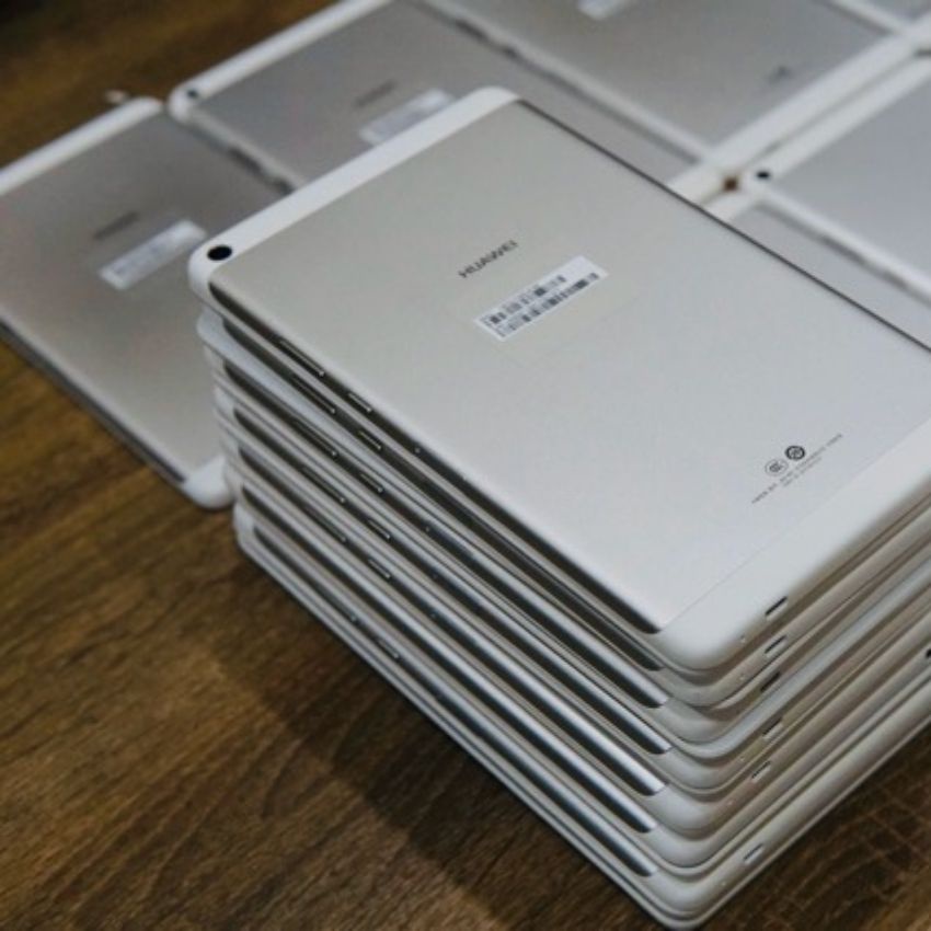 Máy tính bảng Huawei Dtab D01J  mới 99%, nghe gọi - Cấu hình khủng ram 3G || Full 4G+Wifi chiến PUBG/LQuân