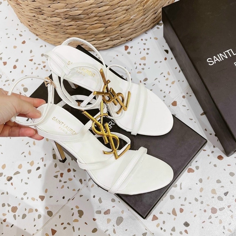 sandan  mẫu hót