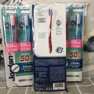 Bàn Chải Đánh Răng Jordan Click Gum Protector bộ 2 cây
