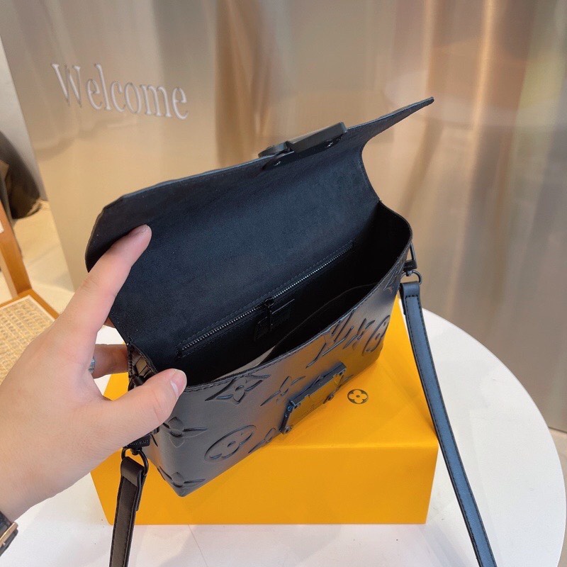 TÚI ĐEO CHÉO LV HỌA TIẾT NỔI CAO CẤP