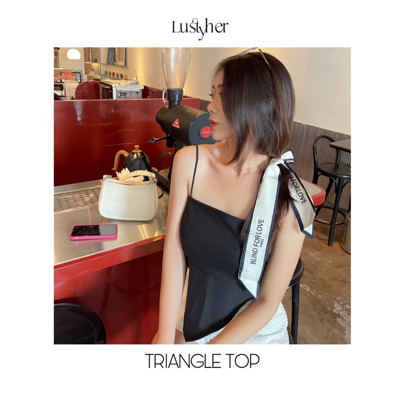 Áo Croptop họa tiết Yếm màu đen LUSTYHER