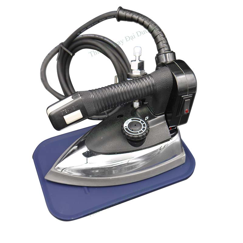 Bàn ủi công nghiệp bình treo ES-94A > Bàn là công nghiệp Silverstar > Bàn ủi hơi nước công nghiệp 94A kèm 1 đế ủi