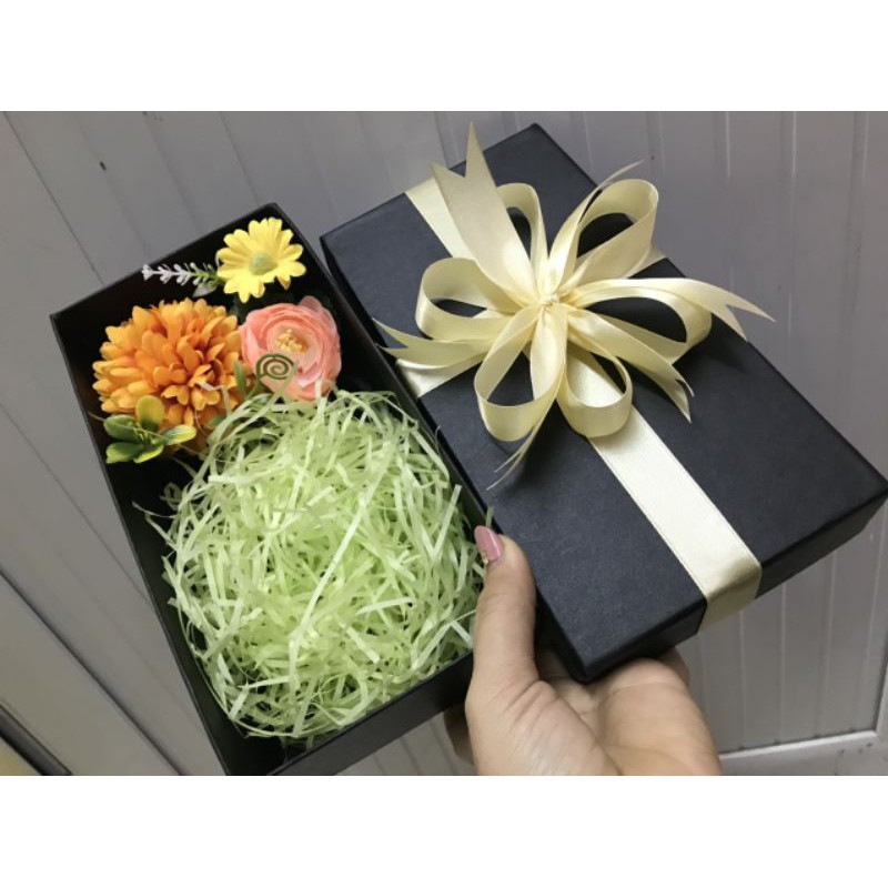 Hộp hoa đựng phấn - nước hoa-mỹ phẩm.. siêu đẹp | BigBuy360 - bigbuy360.vn