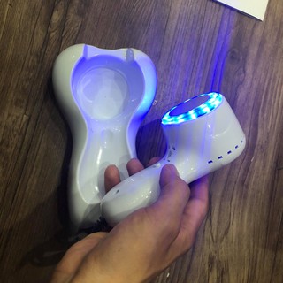 Búa lạnh ánh sáng sinh học xanh
