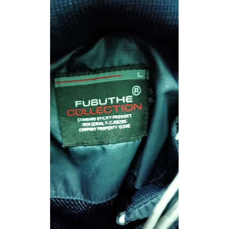 Áo khoác si dù hiệu FubuJeans