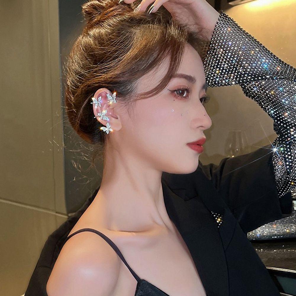 Bông Tai Dạng Móc Hình Bướm Bằng Kim Loại Sáng Bóng Thanh Lịch Cho Nữ