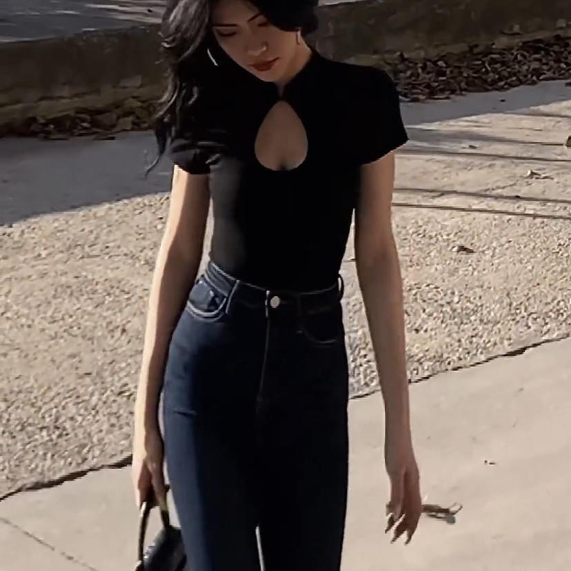 Áo Thun Ngắn Tay Khoét Lỗ Rỗng Phong Cách Sườn Xám Cổ Điển Mùa Hè Mới Cho Nữ