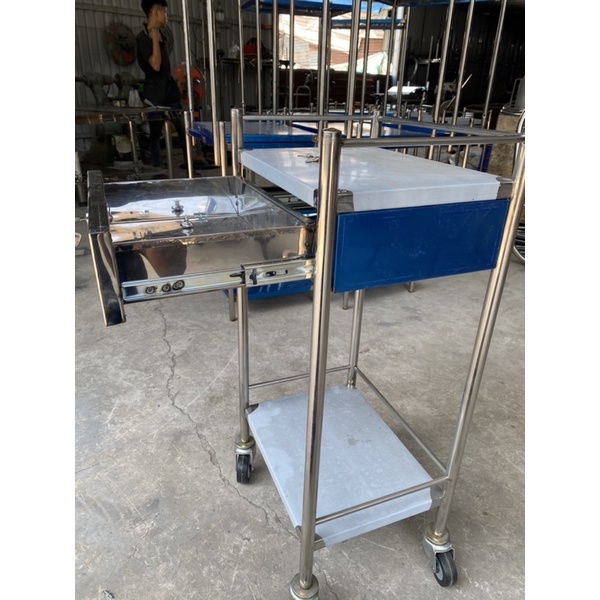 XE ĐẨY DỤNG CỤ INOX 2 tầng  có hộc