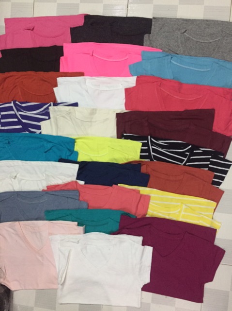 Sỉ Áo trơn body cổ tròn và tim | BigBuy360 - bigbuy360.vn