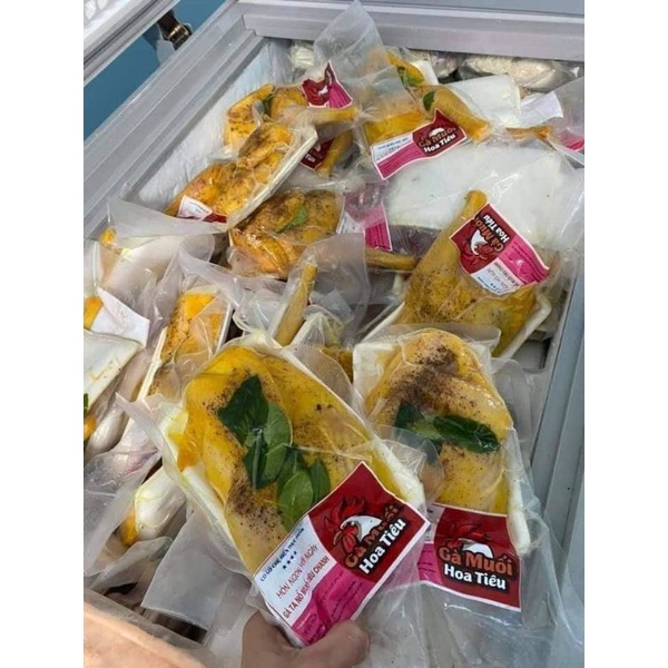 Gà ủ muối hoa tiêu