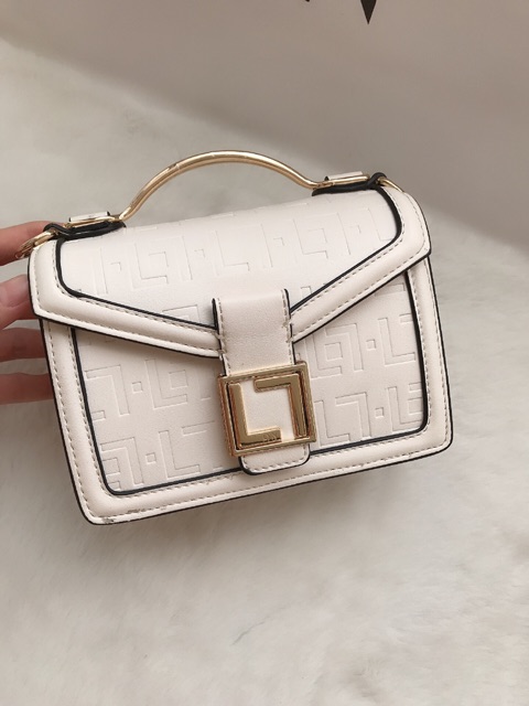 𝐓𝐮́𝐢 𝐋𝐲𝐧 cặp