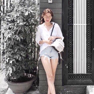 💋💋💋💋💋🍒Áo sơ mi trắng oversize From rộng , các tính năng động không kém phần xinh xăn ah !!!!!!!