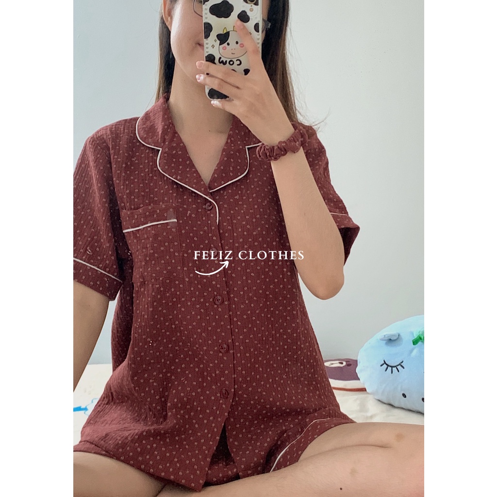 Pyjama xô muslin hoa nhí màu đỏ mận cực đáng yêu