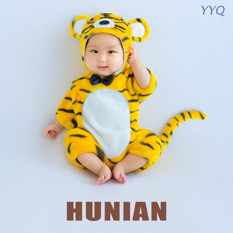 Set Đồ 2 Món Gồm Áo Liền Quần Tay Ngắn In Hình Chú Hổ Kèm Nón Dễ Thương Làm Phụ Kiện Chụp Ảnh Cho Bé Sơ Sinh