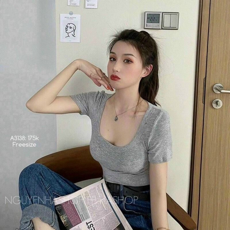 Áo thun cổ vuông bán quanh năm A5216