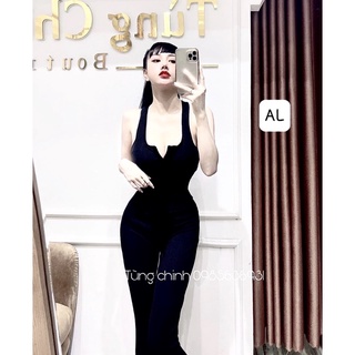 jum cổ v ống ôm