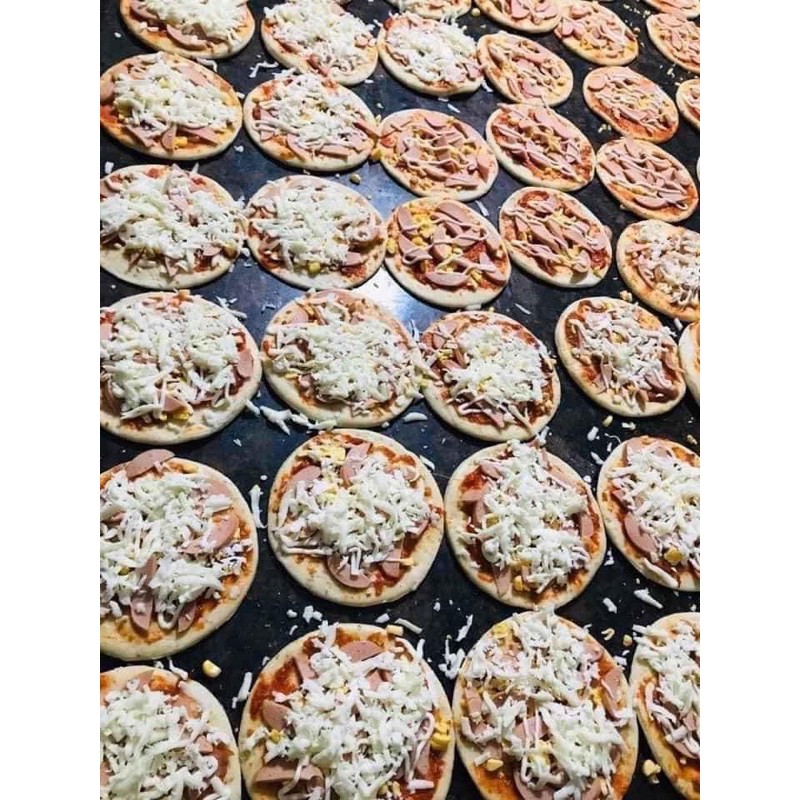 Pizza mini (xúc xích- dăm bông-gà nấm-bò- tổng hợp)