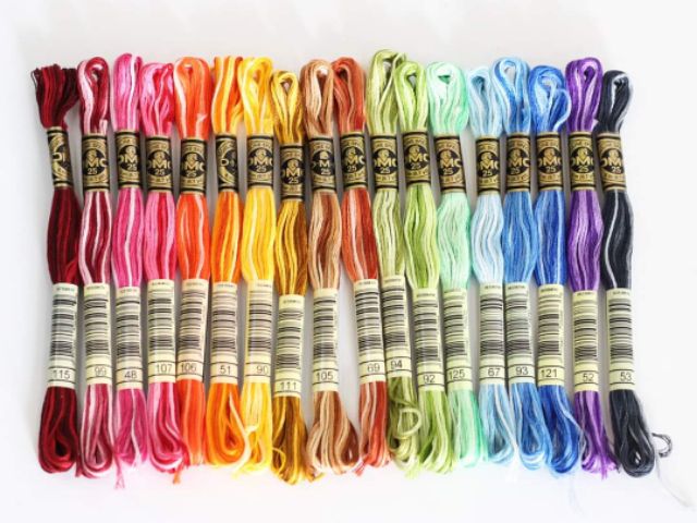 Chỉ thêu loang màu chính hãng DMC Pháp. Hàng có sẵn, được chọn màu.