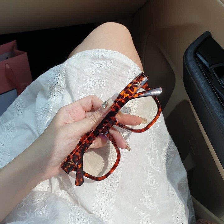 KÍNH CẬN MONSTER V NAM NỮ - ĐEN, NÂU | BigBuy360 - bigbuy360.vn