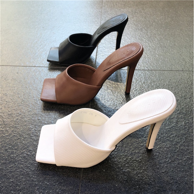 ♘❦●South Korea s Dongdaemun 2020 summer new style square head open toe casual personality temperament goddess super high heel sandals and slippers women