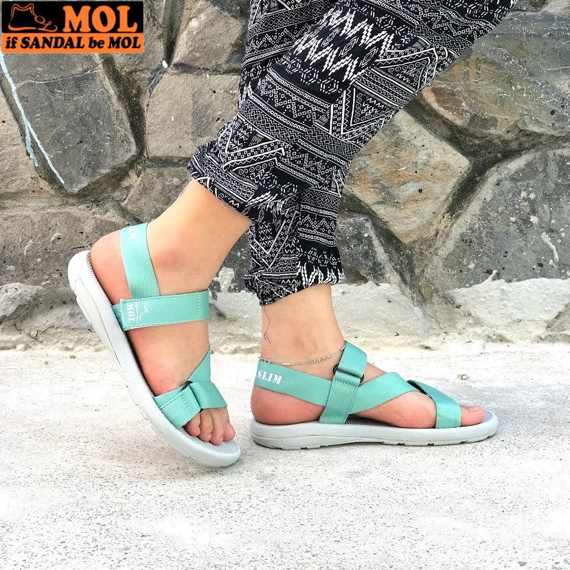 [Mua Kèm Áo Thun 0Đ] Sandal nam Nữ Quai Dù Dây Chéo