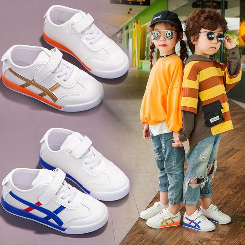 Giày Sneaker Chống Trượt Cho Bé