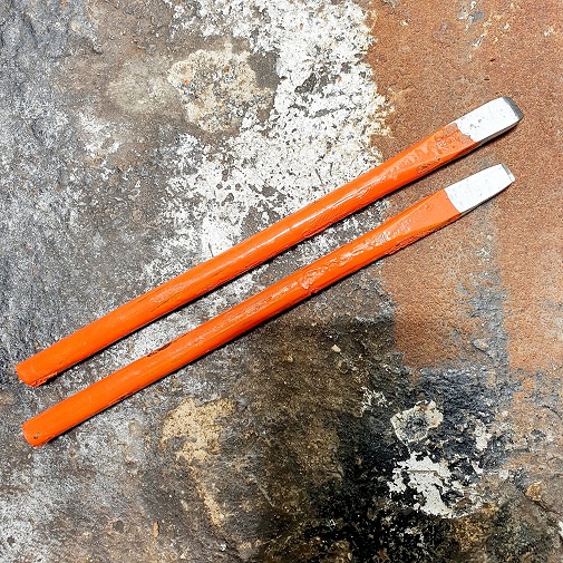 Hai Mũi Đục Sắt Dẹp Mini Sơn Màu Cam Thân Đầu Bạc Chiều Dài 170mm Đường Kính 8.8mm