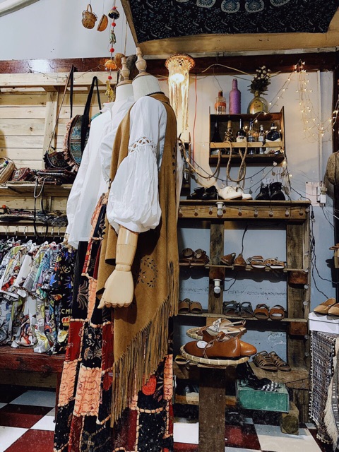 Chân váy chắp vá