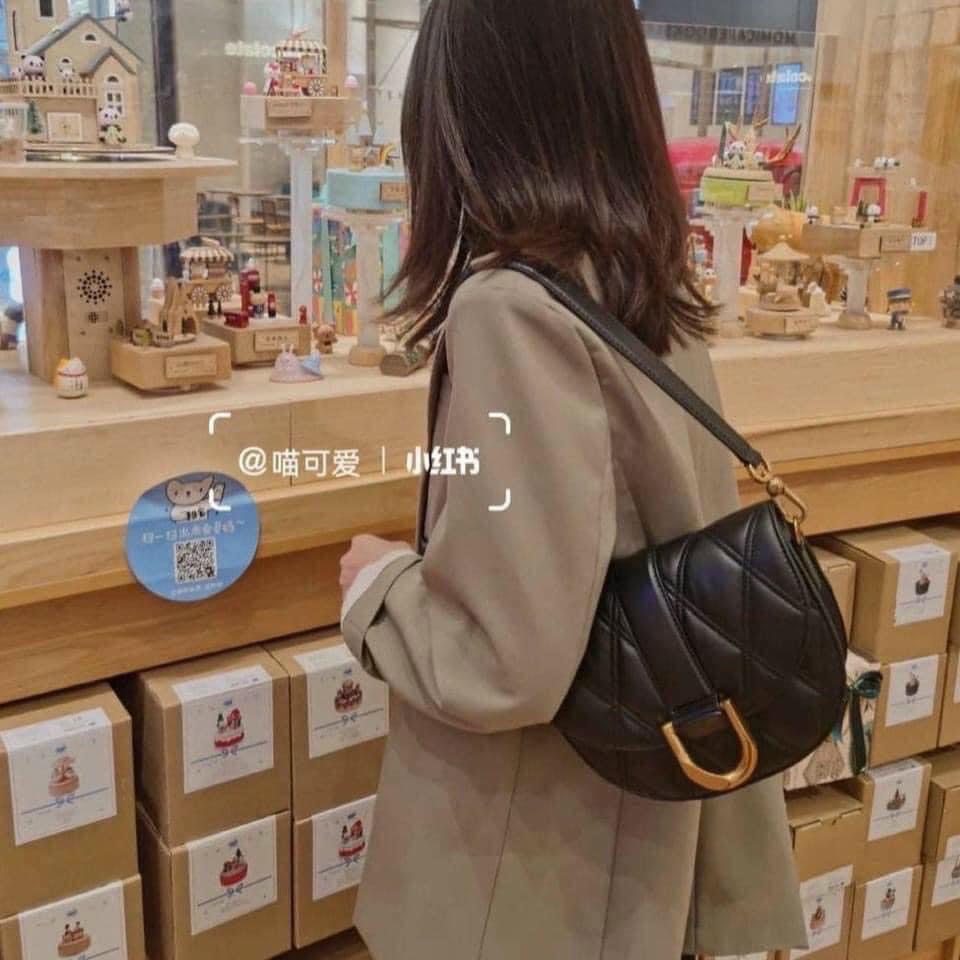 Túi xách đeo chéo nữ giá rẻ đẹp đi chơi phong cách thời trang hàn quốc dễ thương cute DC329