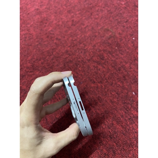 Viền khung benzen blackberry q20