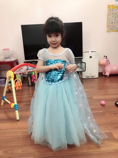 Váy elsa xanh cho bé gái