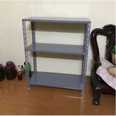 (R.40cm x D 80cm) Kệ sắt v lỗ 3 tầng để hàng hóa { Dài 0.8 m x Rộng 40 cm x Cao 1m x 3 Mâm}