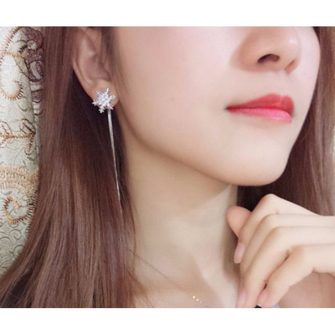 Bông tai Hoa tuyết đính kim lấp lánh