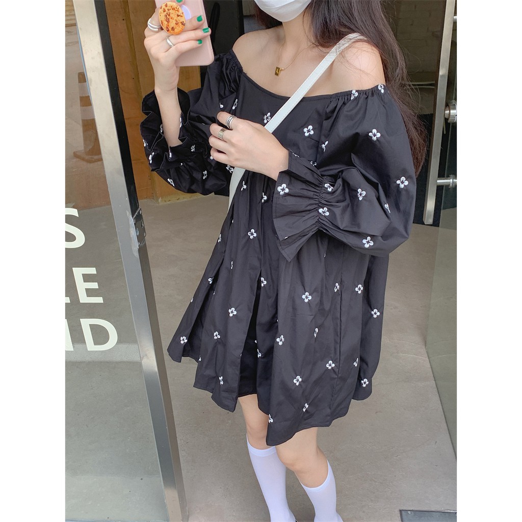 Đầm  hoa thêu babydoll Korea