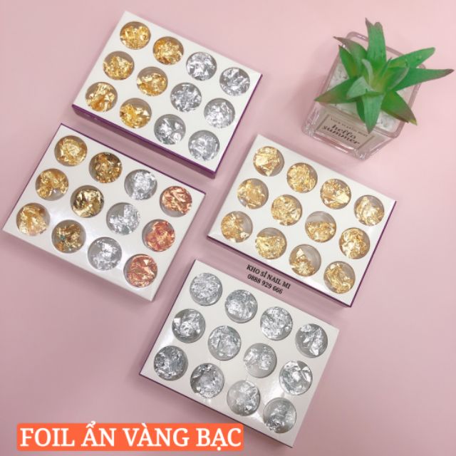 Set giấy bạc trang trí móng tay – giấy bạc nail 12 hũ gồm các màu thông dụng nhất dễ phối