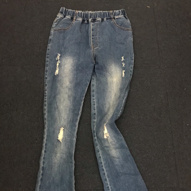 Quần jaen ống loe