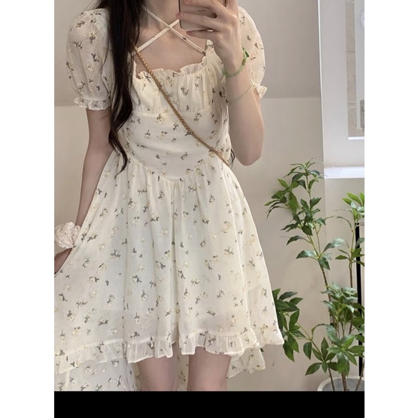 ĐẦM HOA CỔ VUÔNG VIỀN BÈO TÀ LỆCH