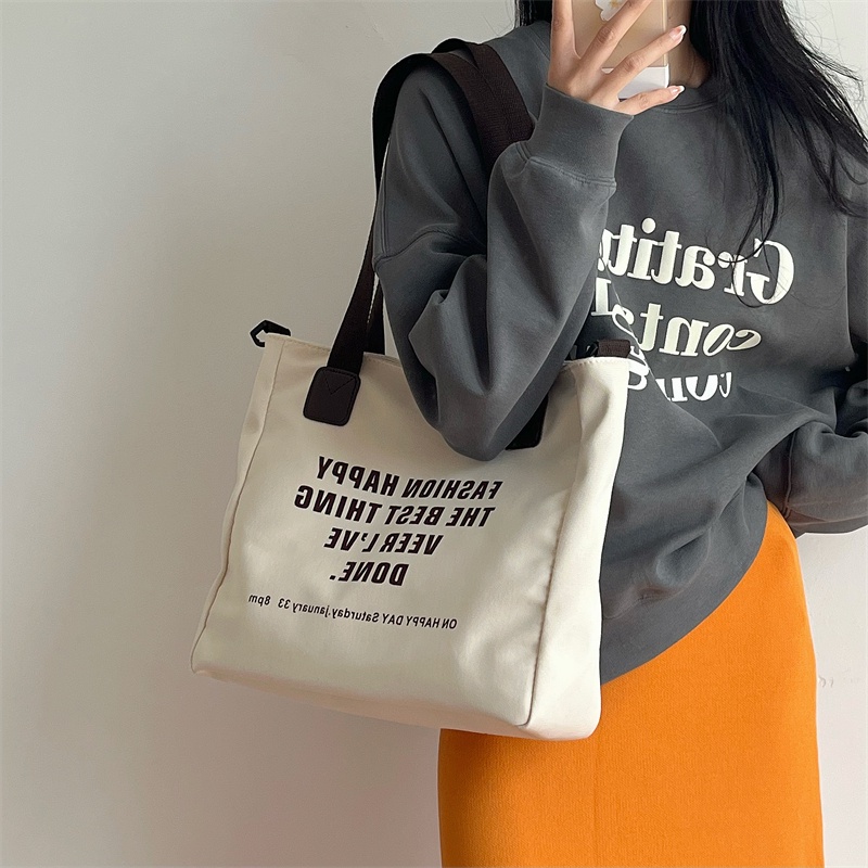 Túi Canvas Đeo Chéo 2022 Mới Đa Năng In Họa Tiết Dễ Thương Cho Nữ