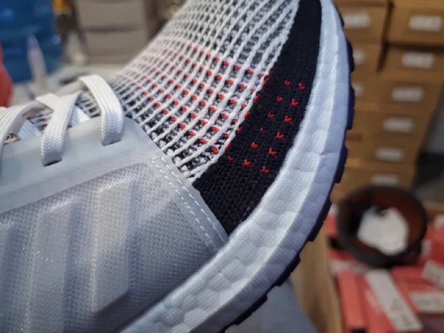 Ultra boost 2019 trắng