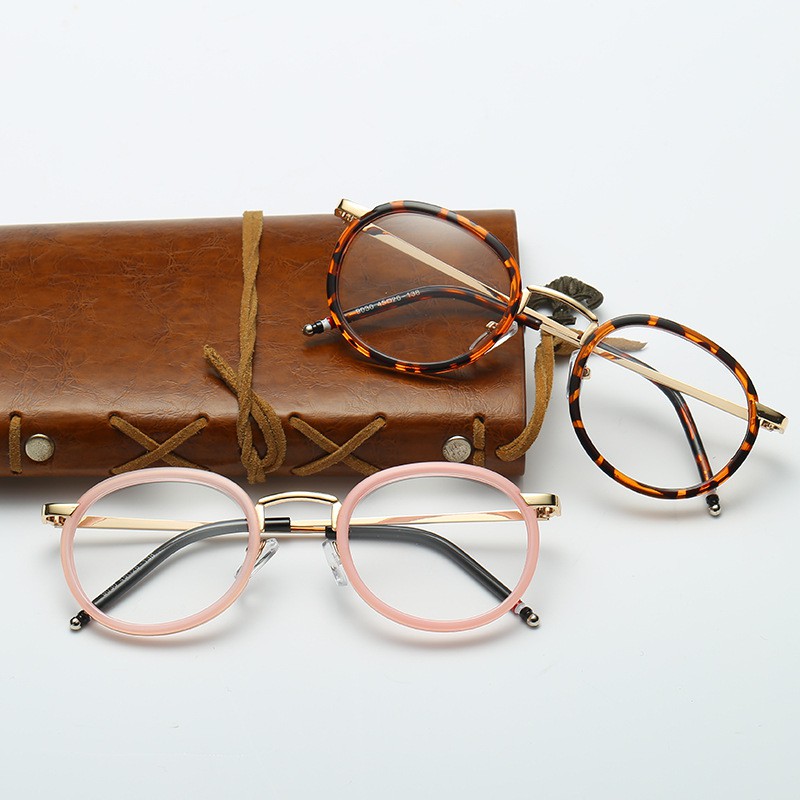 Kính mát tròn trong suốt phong cách cổ điển