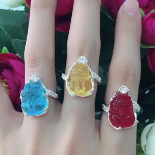 Nhẫn tỳ hưu ngậm ngọc đủ màu