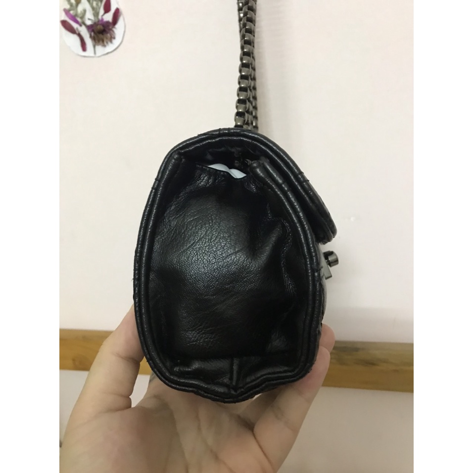 Túi da đeo chéo chất mềm