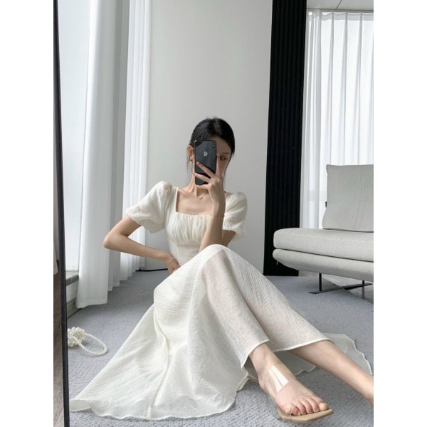 Đầm cổ vuông trắng xinh xắn đáng yêu Snow Dress